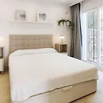 2 Bedrooms In Marbella With Pool Sharingco