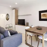 2 Bedrooms In Marbella With Pool Sharingco