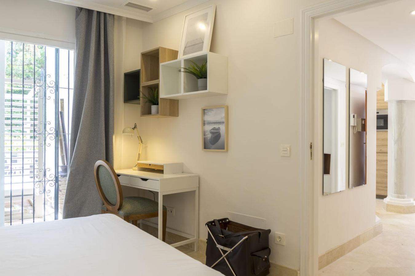 2 Bedrooms In With Pool Sharingco Apartment *