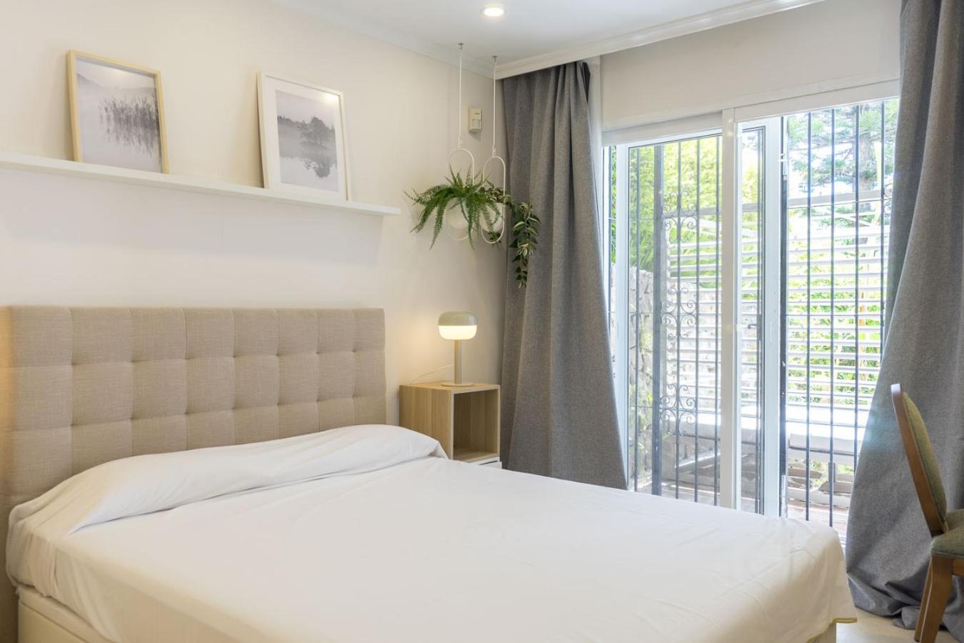 2 Bedrooms In With Pool Sharingco Apartment