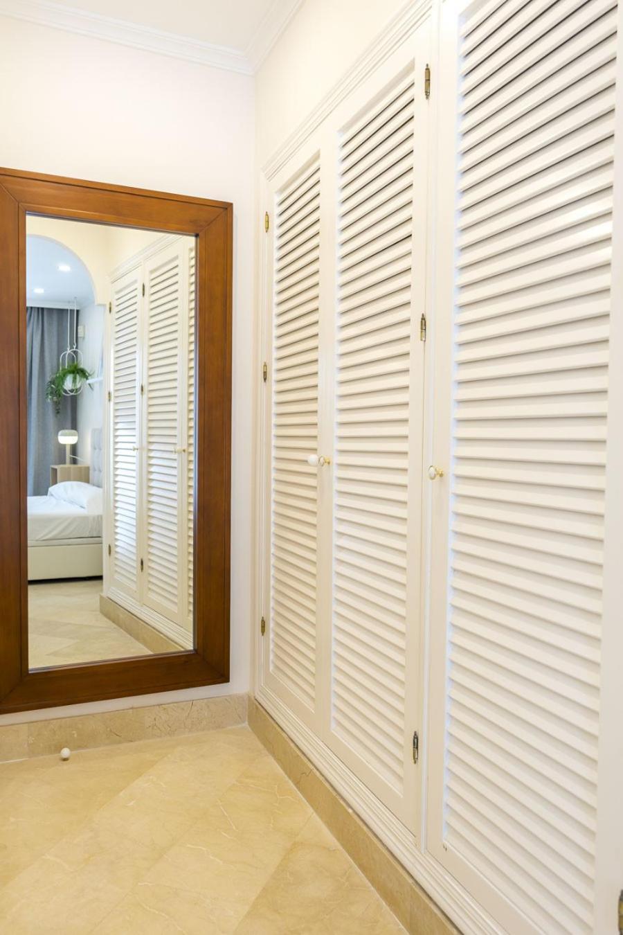 2 Bedrooms In With Pool Sharingco Marbella