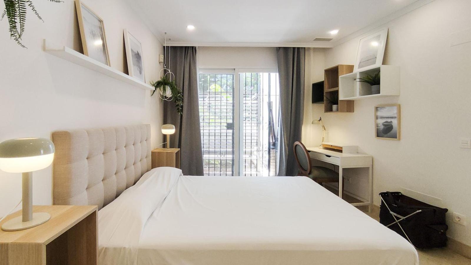 2 Bedrooms In With Pool Sharingco Apartment Marbella
